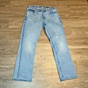 Mens RECLAIM Regular Straight light wash jeans. Size 31 short